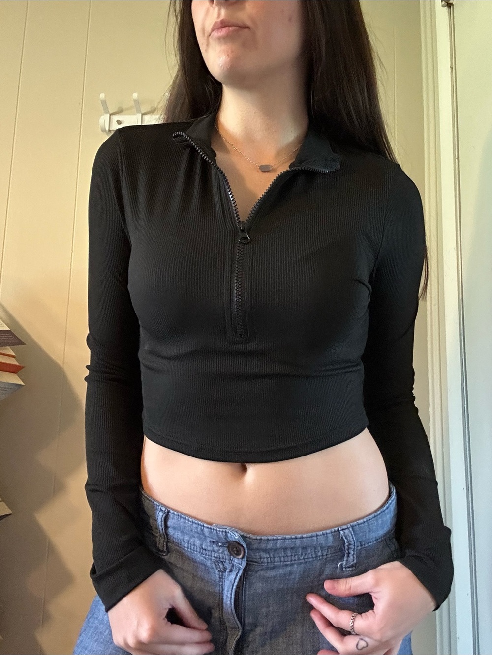 SHEIN Black Ribbed Half-Zip Long Sleeve Crop Top